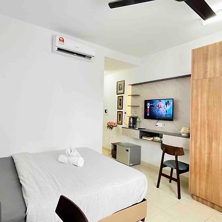 Studio Room Alanis Suite @ Klia Sepang Exteriör bild